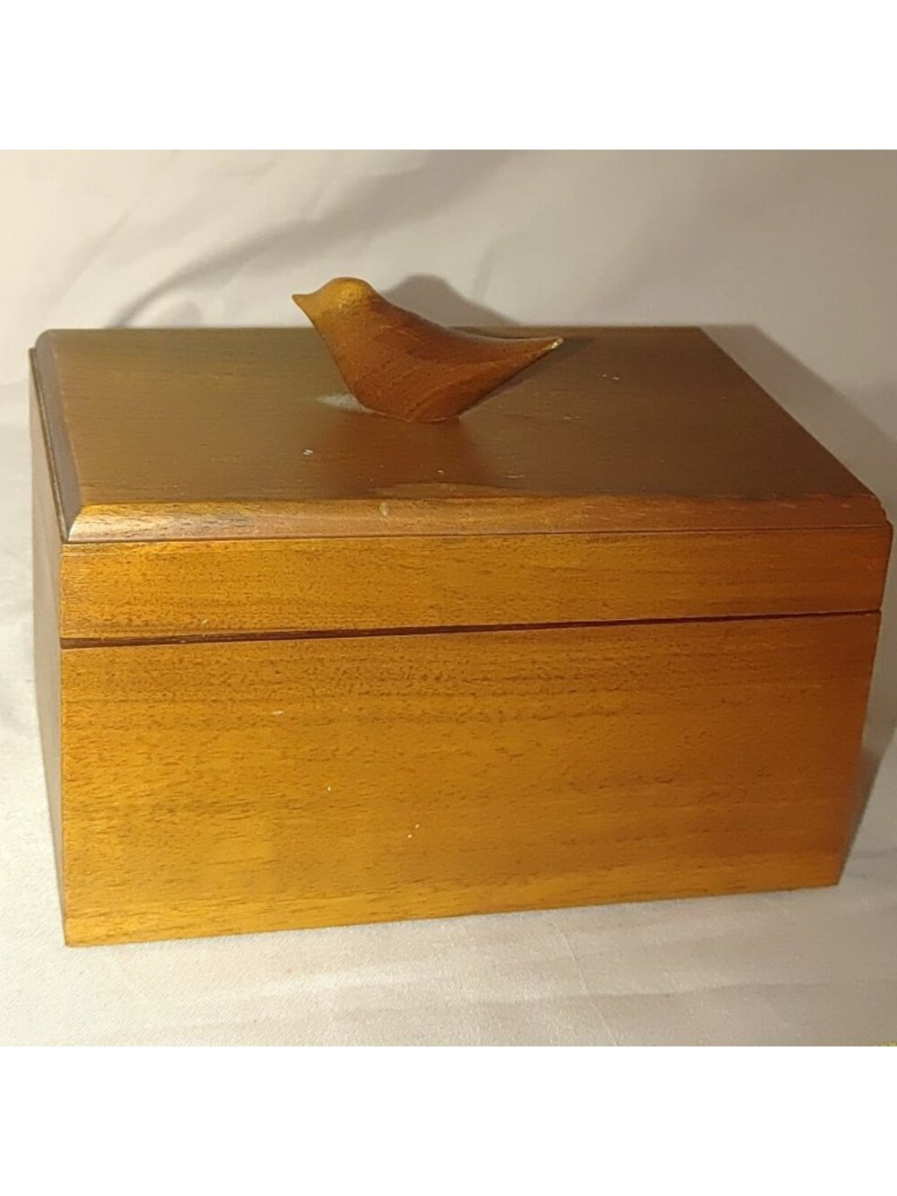 Wooden Hinged Box Handcrafted Walnut Vintage Bird Figurine Lid Keepsake Rustic